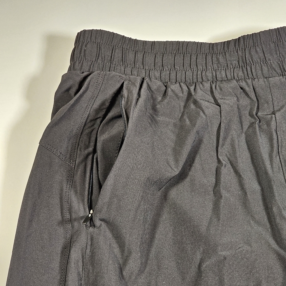All In Motion 2-in-1 Activewear Black Shorts Size Medium NWT - Picture 6 of 14